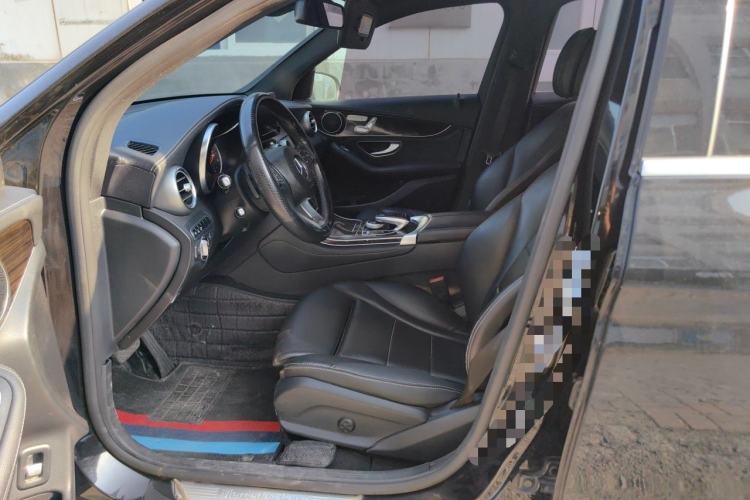 Used Mercedes-Benz GLC 2016 GLC 260 4MATIC Luxury Model Left Front Seat