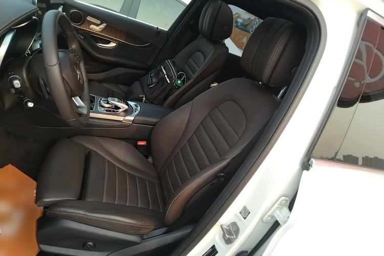 Used Mercedes-Benz GLC 2016 GLC 300 4MATIC Luxury Model Left Front Seat