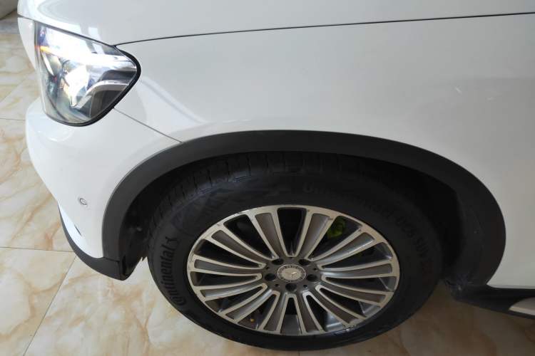 Used Mercedes-Benz GLC 2016 GLC 200 4MATIC Left Front Wheel Hub