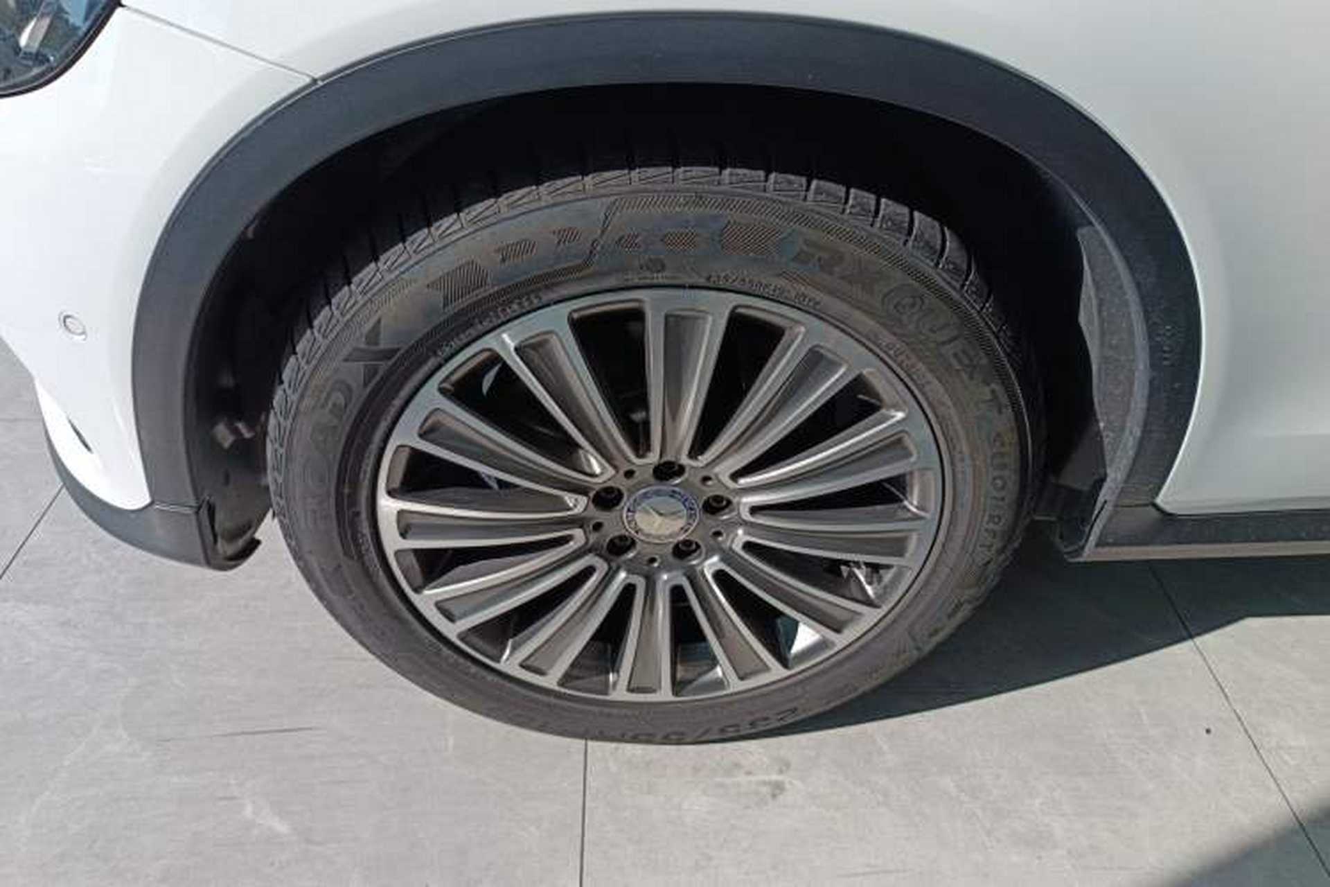 Used Mercedes-Benz GLC 2016 GLC 200 4MATIC Left Front Wheel Hub