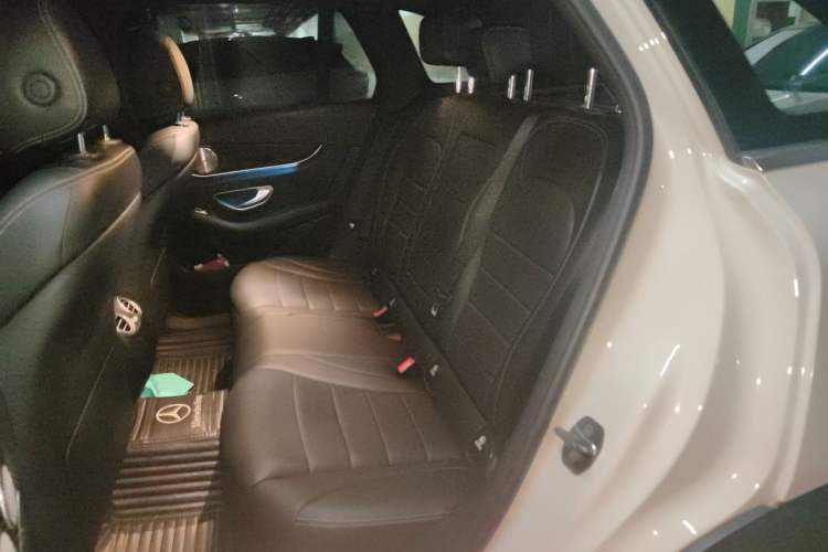 Used Mercedes-Benz GLC 2016 GLC 260 4MATIC Dynamic Edition Left Rear Seat