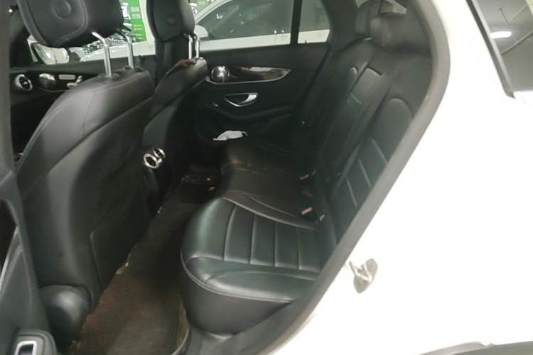 Used Mercedes-Benz GLC 2016 GLC 260 4MATIC Luxury Model Left Rear Seat
