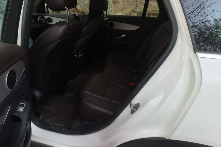 Used Mercedes-Benz GLC 2016 GLC 200 4MATIC Left Rear Seat