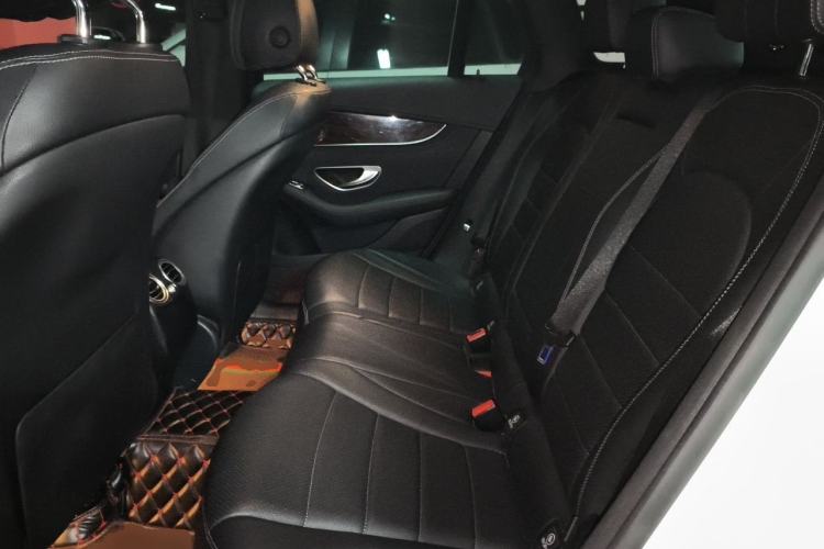 Used Mercedes-Benz GLC 2016 GLC 260 4MATIC Luxury Model Left Rear Seat