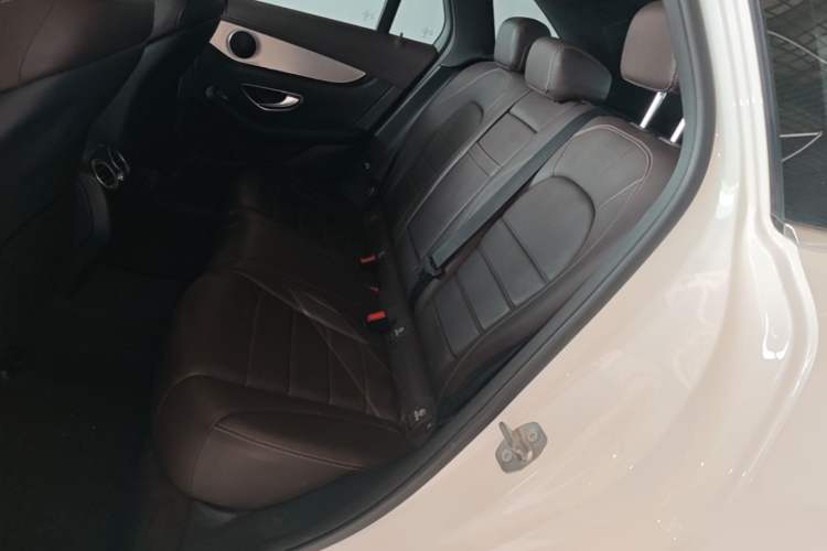 Used Mercedes-Benz GLC 2016 GLC 200 4MATIC Left Rear Seat