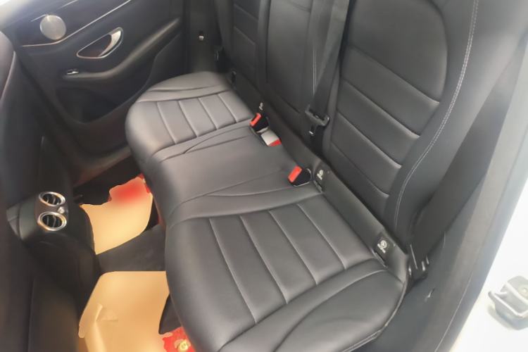 Used Mercedes-Benz GLC 2016 GLC 260 4MATIC Luxury Model Left Rear Seat