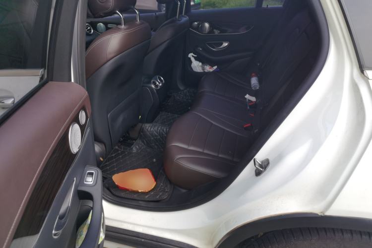 Used Mercedes-Benz GLC 2016 GLC 260 4MATIC Luxury Model Left Rear Seat