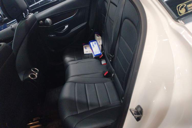 Used Mercedes-Benz GLC 2016 GLC 260 4MATIC Luxury Model Left Rear Seat