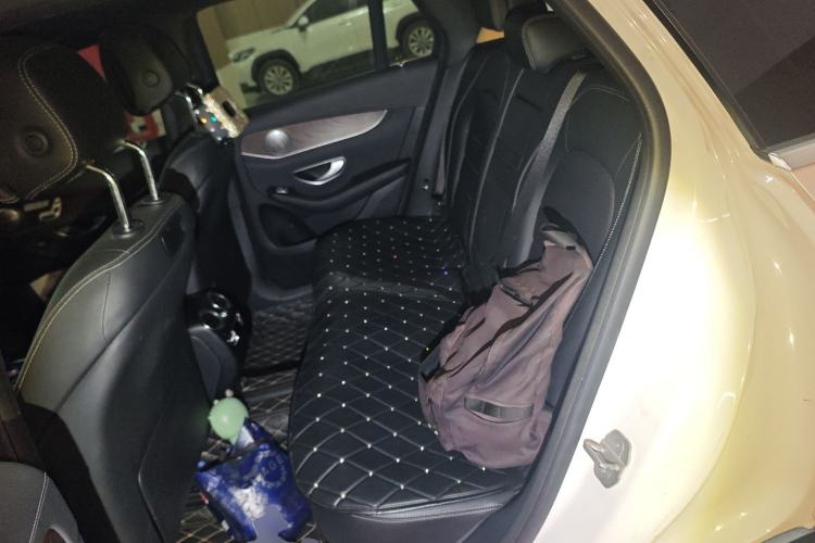 Used Mercedes-Benz GLC 2016 GLC 300 4MATIC Dynamic Model Left Rear Seat