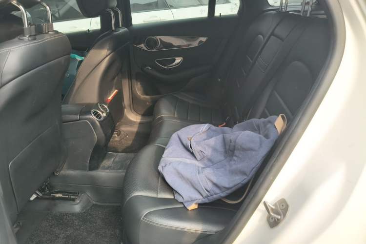 Used Mercedes-Benz GLC 2016 GLC 260 4MATIC Dynamic Edition Left Rear Seat
