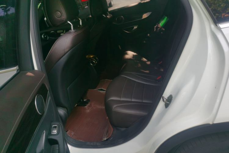 Used Mercedes-Benz GLC 2016 GLC 260 4MATIC Luxury Model Left Rear Seat