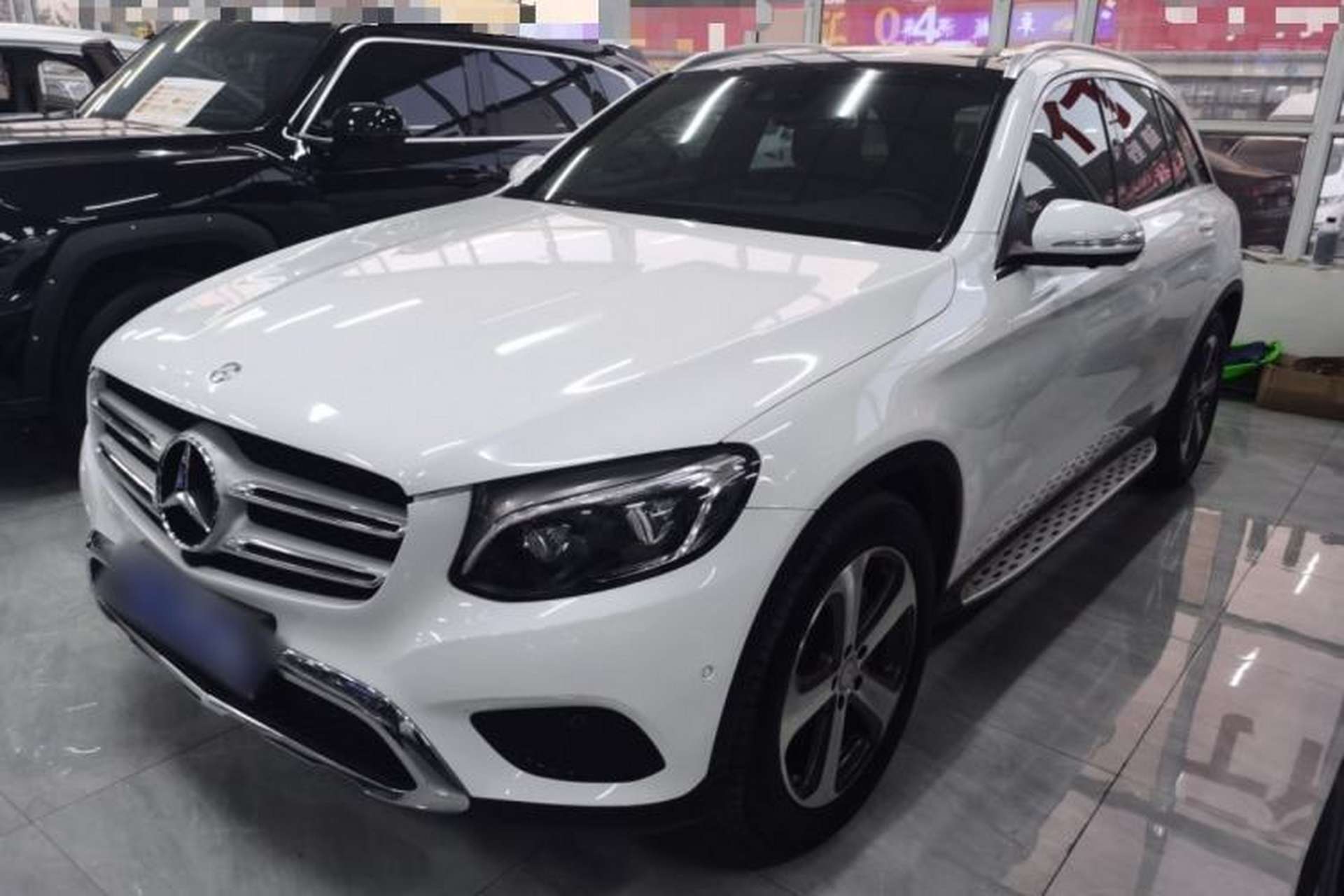 Used Mercedes-Benz GLC 2016 GLC 300 4MATIC Dynamic Model Left Side