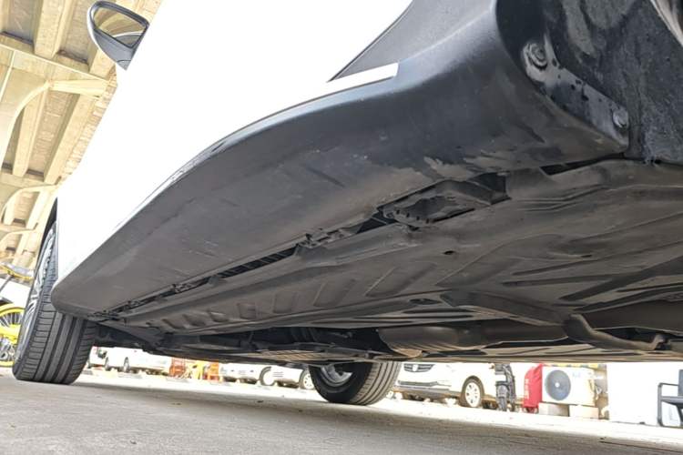 Used Mercedes-Benz GLC 2016 GLC 200 4MATIC Left Side Sill