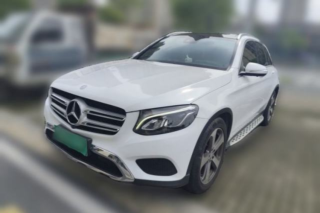 Used Mercedes-Benz GLC 2016 GLC 260 4MATIC Luxury Model