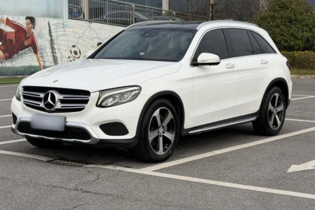 Used Mercedes-Benz GLC 2016 GLC 260 4MATIC Luxury Model