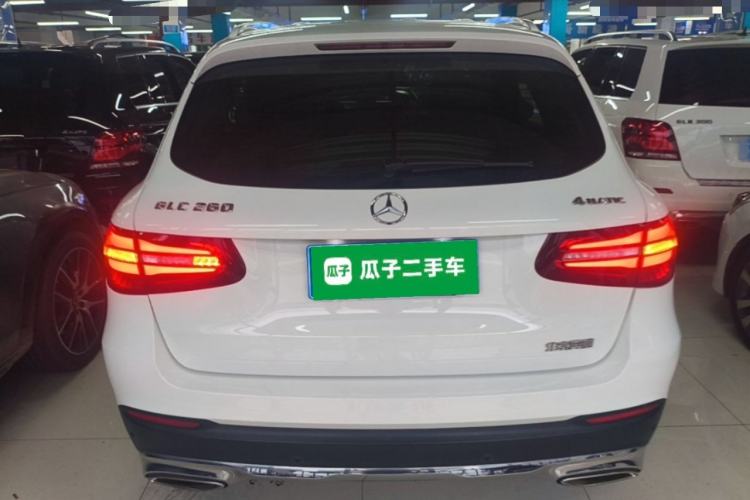 Used Mercedes-Benz GLC 2016 GLC 260 4MATIC Luxury Model Rear
