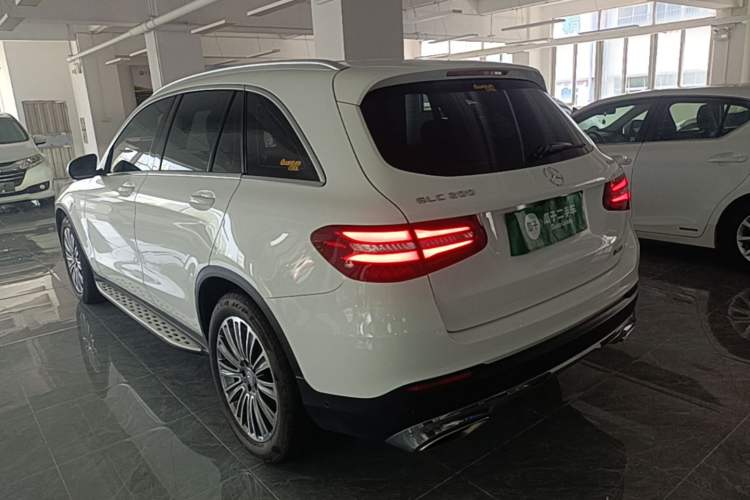 Used Mercedes-Benz GLC 2016 GLC 200 4MATIC Rear Left 45 Deg