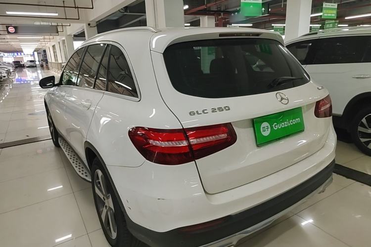 Used Mercedes-Benz GLC 2016 GLC 260 4MATIC Luxury Model Rear Left 45 Deg