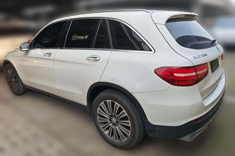 Used Mercedes-Benz GLC 2016 GLC 260 4MATIC Dynamic Edition Rear Left 45 Deg