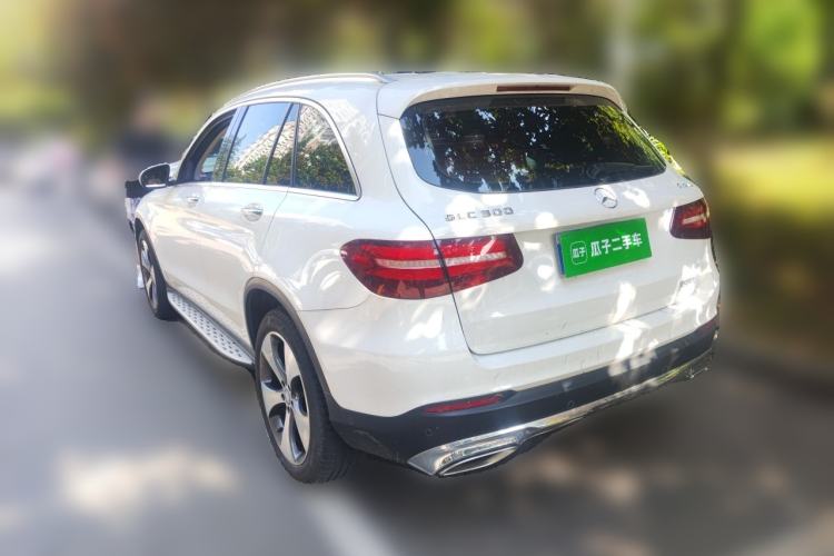 Used Mercedes-Benz GLC 2016 GLC 300 4MATIC Luxury Model Rear Left 45 Deg