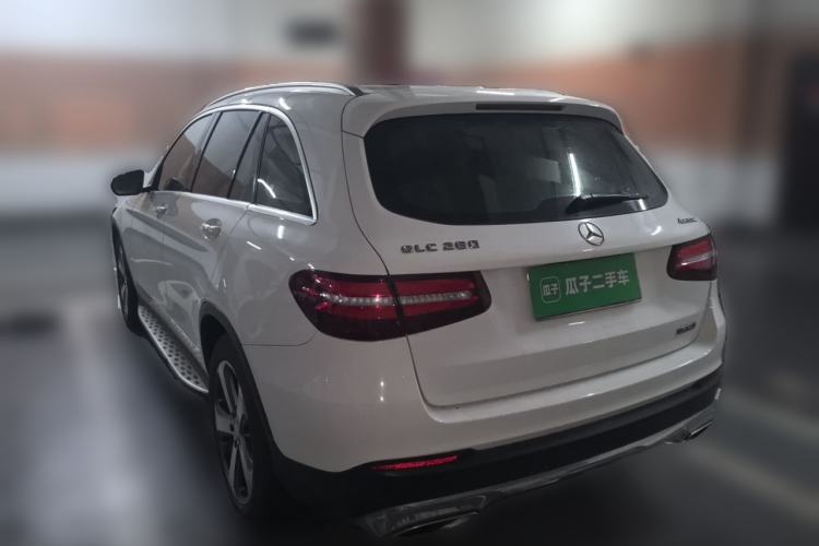 Used Mercedes-Benz GLC 2016 GLC 260 4MATIC Luxury Model Rear Left 45 Deg