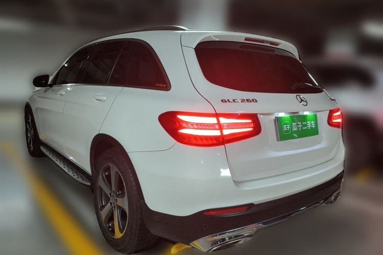 Used Mercedes-Benz GLC 2016 GLC 260 4MATIC Luxury Model Rear Left 45 Deg