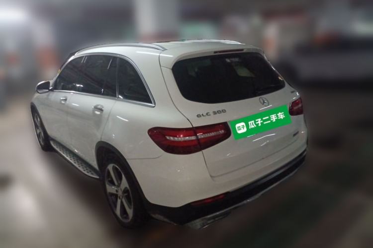Used Mercedes-Benz GLC 2016 GLC 300 4MATIC Dynamic Model Rear Left 45 Deg