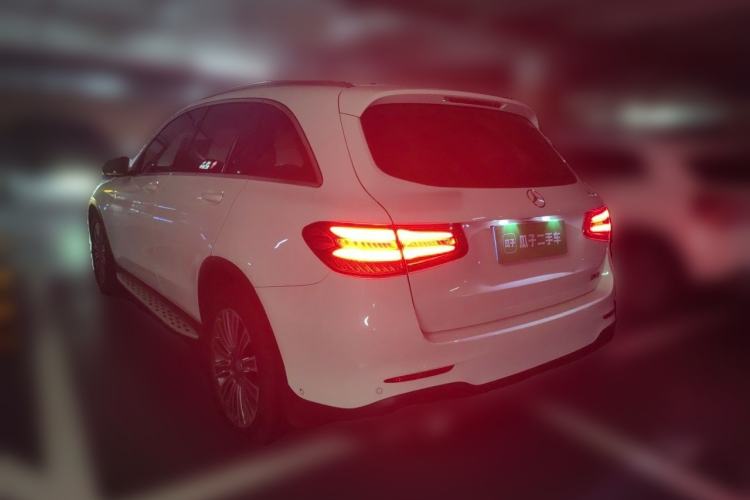 Used Mercedes-Benz GLC 2016 GLC 260 4MATIC Dynamic Edition Rear Left 45 Deg