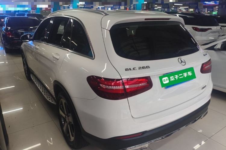 Used Mercedes-Benz GLC 2016 GLC 260 4MATIC Luxury Model Rear Left 45 Deg