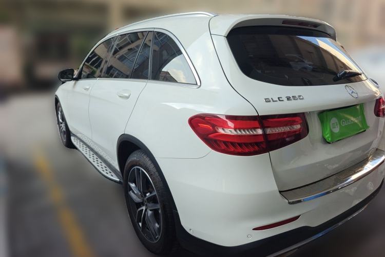 Used Mercedes-Benz GLC 2016 GLC 260 4MATIC Luxury Model Rear Left 45 Deg