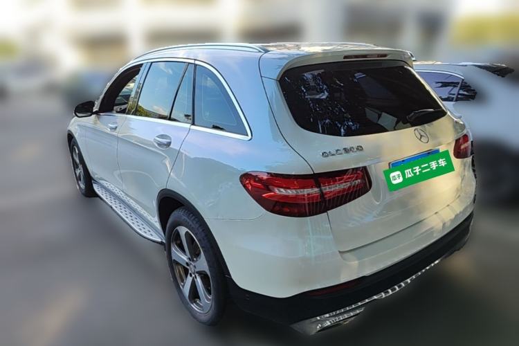 Used Mercedes-Benz GLC 2016 GLC 300 4MATIC Dynamic Model Rear Left 45 Deg