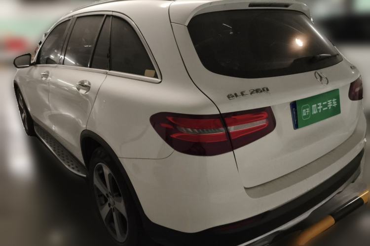 Used Mercedes-Benz GLC 2016 GLC 260 4MATIC Luxury Model Rear Left 45 Deg