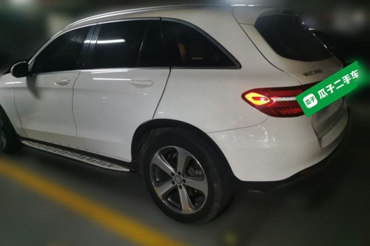 Used Mercedes-Benz GLC 2016 GLC 300 4MATIC Dynamic Model Rear Left 45 Deg