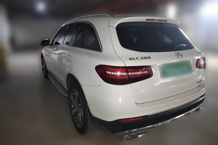 Used Mercedes-Benz GLC 2016 GLC 260 4MATIC Luxury Model Rear Left 45 Deg
