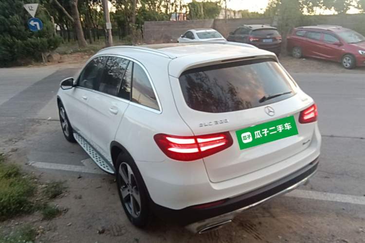 Used Mercedes-Benz GLC 2016 GLC 300 4MATIC Dynamic Model Rear Left 45 Deg