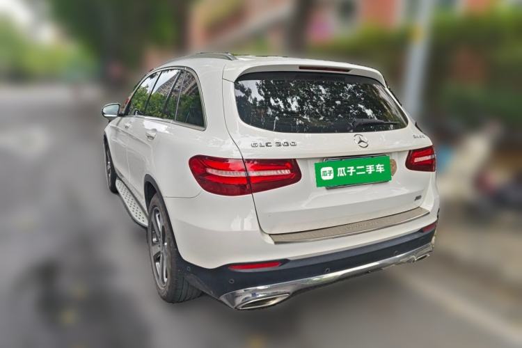 Used Mercedes-Benz GLC 2016 GLC 300 4MATIC Dynamic Model Rear Left 45 Deg