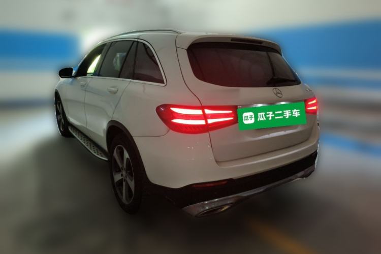 Used Mercedes-Benz GLC 2016 GLC 260 4MATIC Luxury Model Rear Left 45 Deg