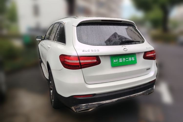 Used Mercedes-Benz GLC 2016 GLC 260 4MATIC Luxury Model Rear Left 45 Deg