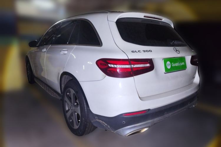 Used Mercedes-Benz GLC 2016 GLC 300 4MATIC Dynamic Model Rear Left 45 Deg