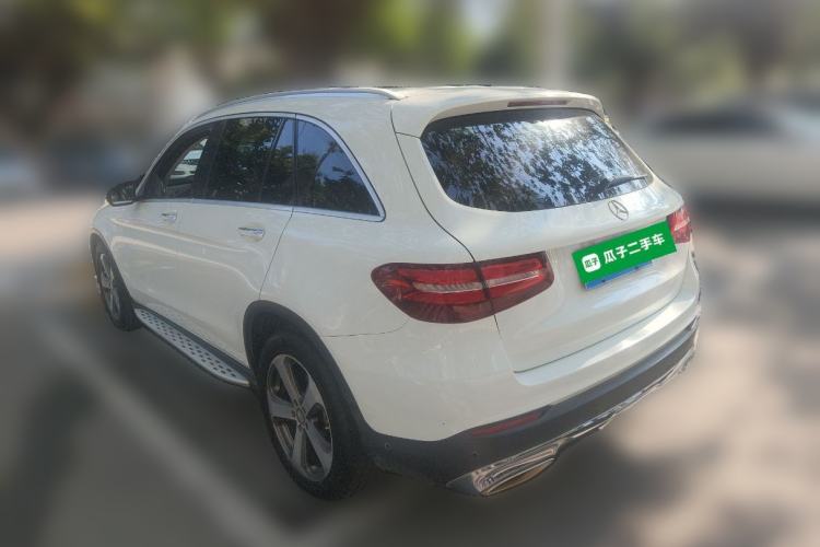 Used Mercedes-Benz GLC 2016 GLC 260 4MATIC Luxury Model Rear Left 45 Deg