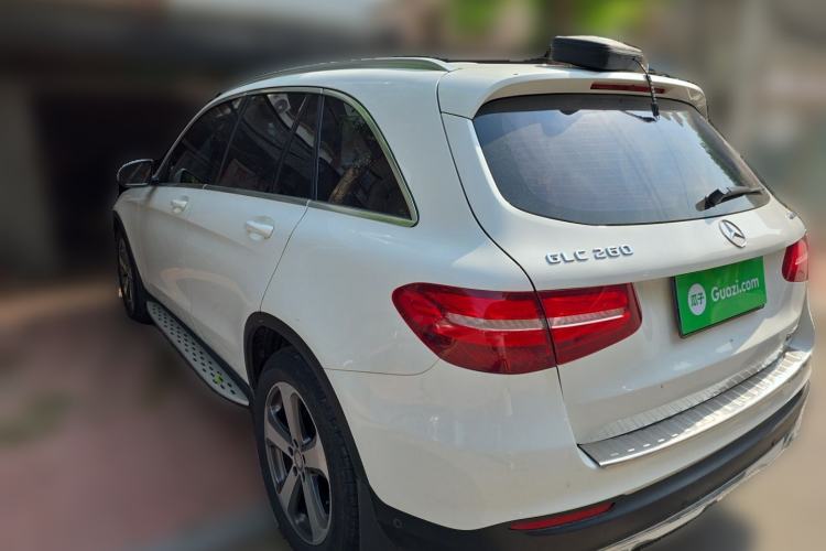 Used Mercedes-Benz GLC 2016 GLC 260 4MATIC Luxury Model Rear Left 45 Deg