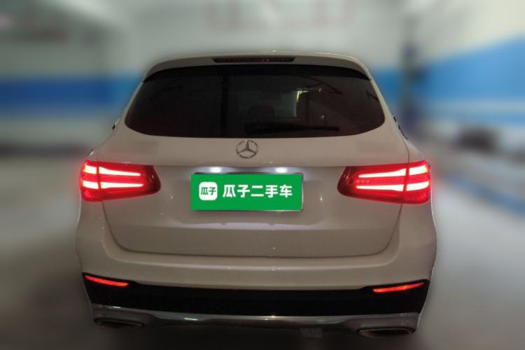 Used Mercedes-Benz GLC 2016 GLC 260 4MATIC Luxury Model Rear