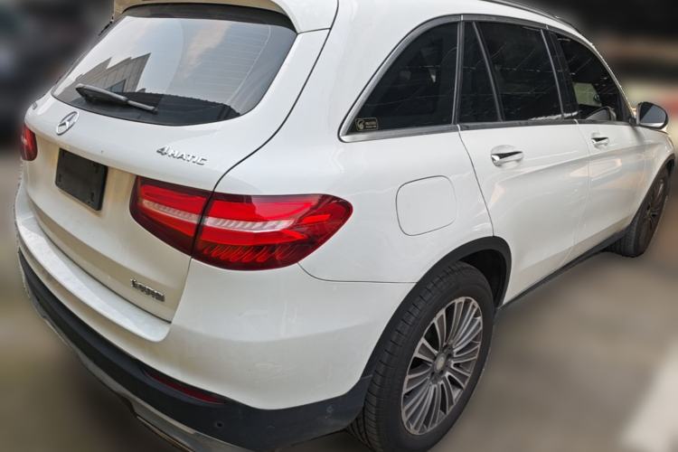 Used Mercedes-Benz GLC 2016 GLC 260 4MATIC Dynamic Edition Rear Right 45 Deg