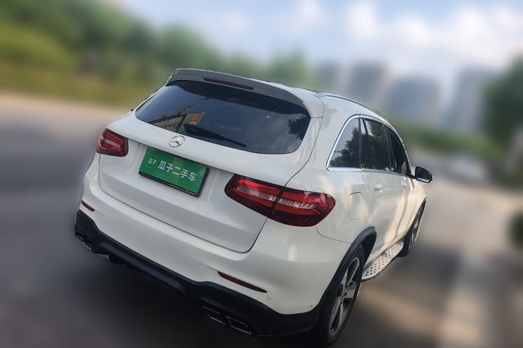 Used Mercedes-Benz GLC 2016 GLC 260 4MATIC Luxury Model Rear Right 45 Deg