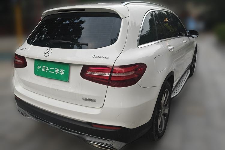 Used Mercedes-Benz GLC 2016 GLC 300 4MATIC Dynamic Model Rear Right 45 Deg