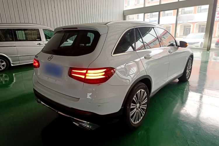 Used Mercedes-Benz GLC 2016 GLC 260 4MATIC Dynamic Edition Rear Right 45 Deg