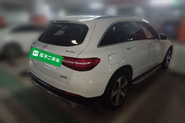Used Mercedes-Benz GLC 2016 GLC 300 4MATIC Dynamic Model Rear Right 45 Deg