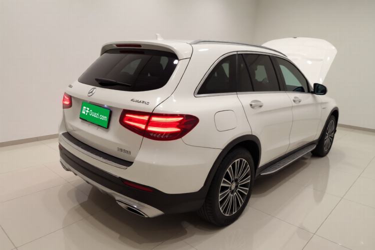 Used Mercedes-Benz GLC 2016 GLC 260 4MATIC Dynamic Edition Rear Right 45 Deg