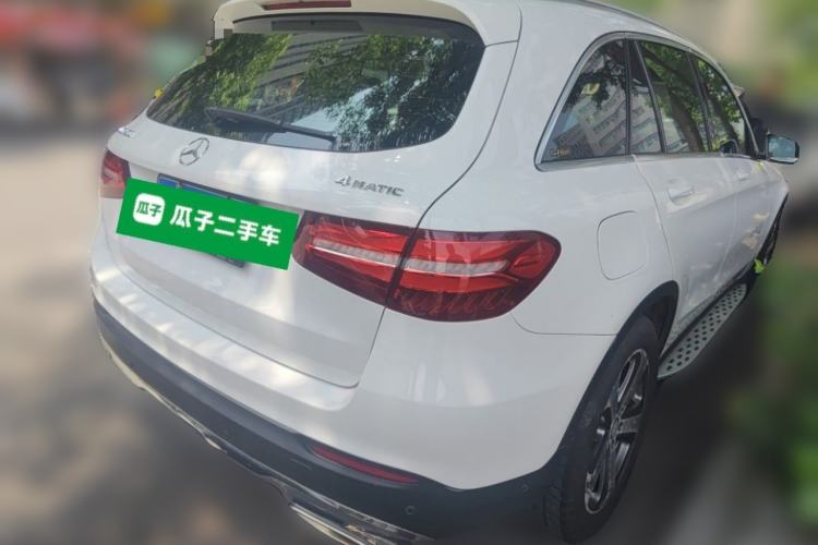 Used Mercedes-Benz GLC 2016 GLC 260 4MATIC Luxury Model Rear Right 45 Deg
