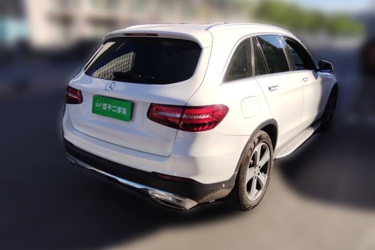 Used Mercedes-Benz GLC 2016 GLC 260 4MATIC Luxury Model Rear Right 45 Deg